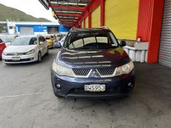 Photo of the vehicle Mitsubishi Outlander