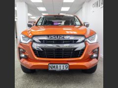 Photo Isuzu D-Max  2021