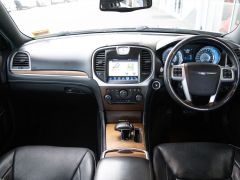 Photo of the vehicle Chrysler 300C