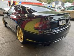 Photo of the vehicle Holden Monaro