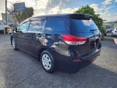 Photo of the vehicle Toyota Wish