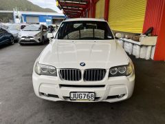 Photo of the vehicle BMW X3