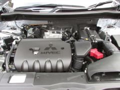 Photo of the vehicle Mitsubishi Outlander