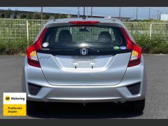 Photo of the vehicle Honda Fit