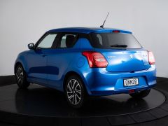 Photo of the vehicle Suzuki Swift