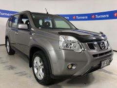 Photo of the vehicle Nissan X-Trail