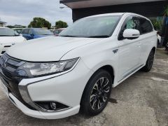 Photo of the vehicle Mitsubishi Outlander