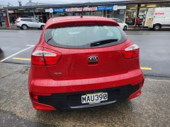 Photo of the vehicle Kia Rio