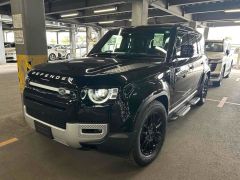 Photo of the vehicle Land Rover Defender