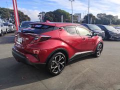 Photo of the vehicle Toyota C-HR