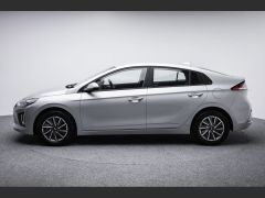 Photo of the vehicle Hyundai IONIQ