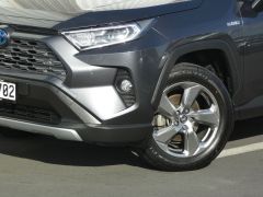 Photo of the vehicle Toyota RAV4