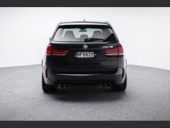 Photo of the vehicle BMW X5