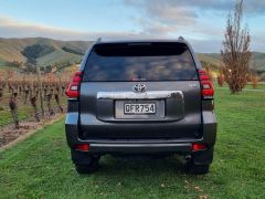 Photo of the vehicle Toyota Land Cruiser Prado