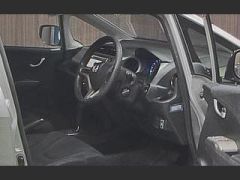 Photo of the vehicle Honda Fit