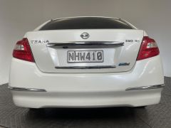 Photo of the vehicle Nissan Teana