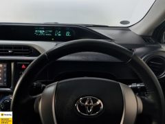 Photo of the vehicle Toyota Aqua