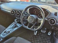 Photo of the vehicle Audi TT