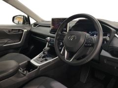 Photo of the vehicle Toyota RAV4