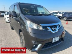 Photo of the vehicle Nissan NV200