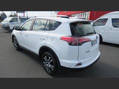 Photo of the vehicle Toyota RAV4