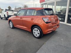 Photo of the vehicle Suzuki Swift