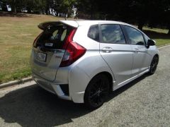 Photo of the vehicle Honda Jazz