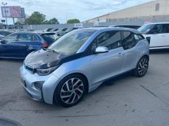 Photo of the vehicle BMW i3