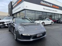 Photo of the vehicle Porsche 911