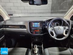 Photo of the vehicle Mitsubishi Outlander