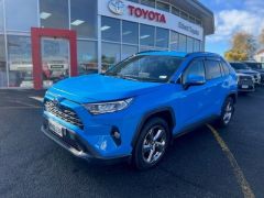 Photo of the vehicle Toyota RAV4