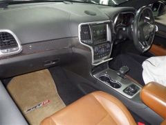 Photo of the vehicle Jeep Grand Cherokee