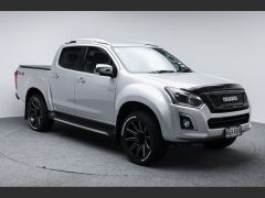 Photo of the vehicle Isuzu D-Max