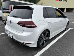 Photo of the vehicle Volkswagen Golf