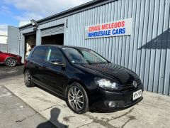 Photo of the vehicle Volkswagen Golf