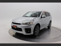 Photo of the vehicle Mitsubishi Outlander