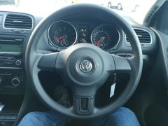 Photo of the vehicle Volkswagen Golf