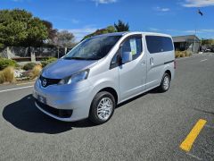 Photo of the vehicle Nissan NV200