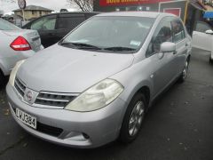 Photo of the vehicle Nissan Tiida