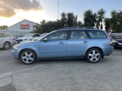 Photo of the vehicle Volvo V50