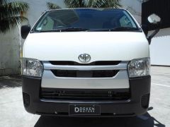 Photo of the vehicle Toyota HiAce