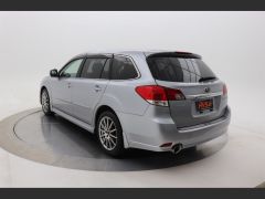 Photo of the vehicle Subaru Legacy