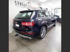 Photo of the vehicle Audi Q7