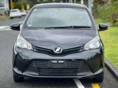 Photo of the vehicle Toyota Vitz