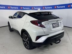 Photo of the vehicle Toyota C-HR