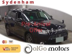 Photo of the vehicle Mitsubishi Outlander