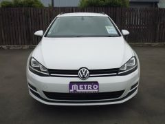 Photo of the vehicle Volkswagen Golf