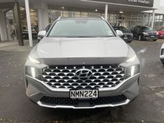 Photo of the vehicle Hyundai Santa Fe