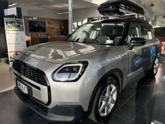 Photo of the vehicle MINI Countryman