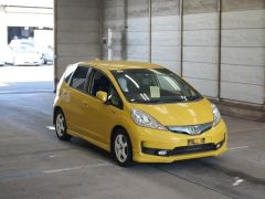 Photo of the vehicle Honda Fit